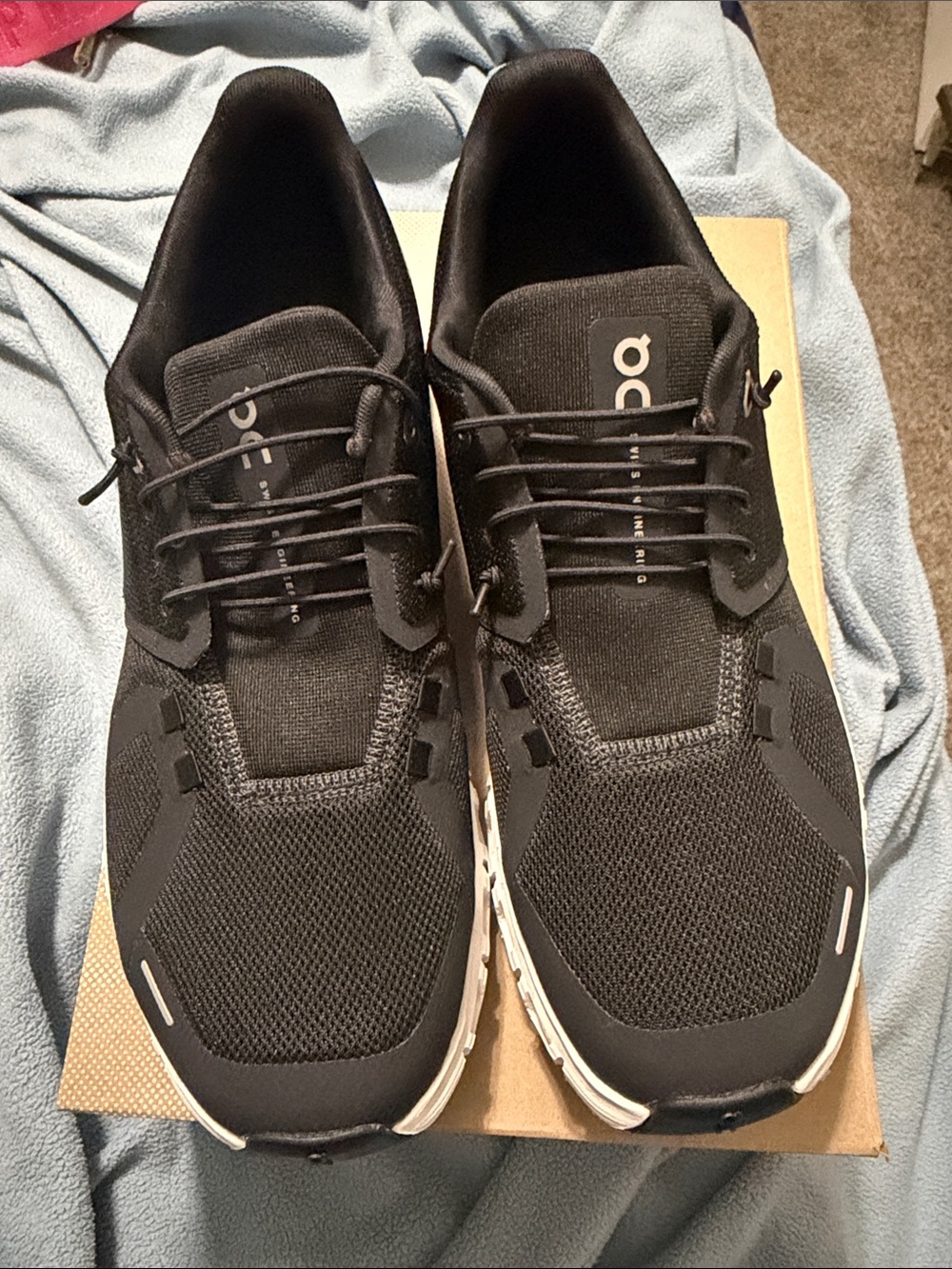 On Running women’s Black Mesh Low-Top Sneakers